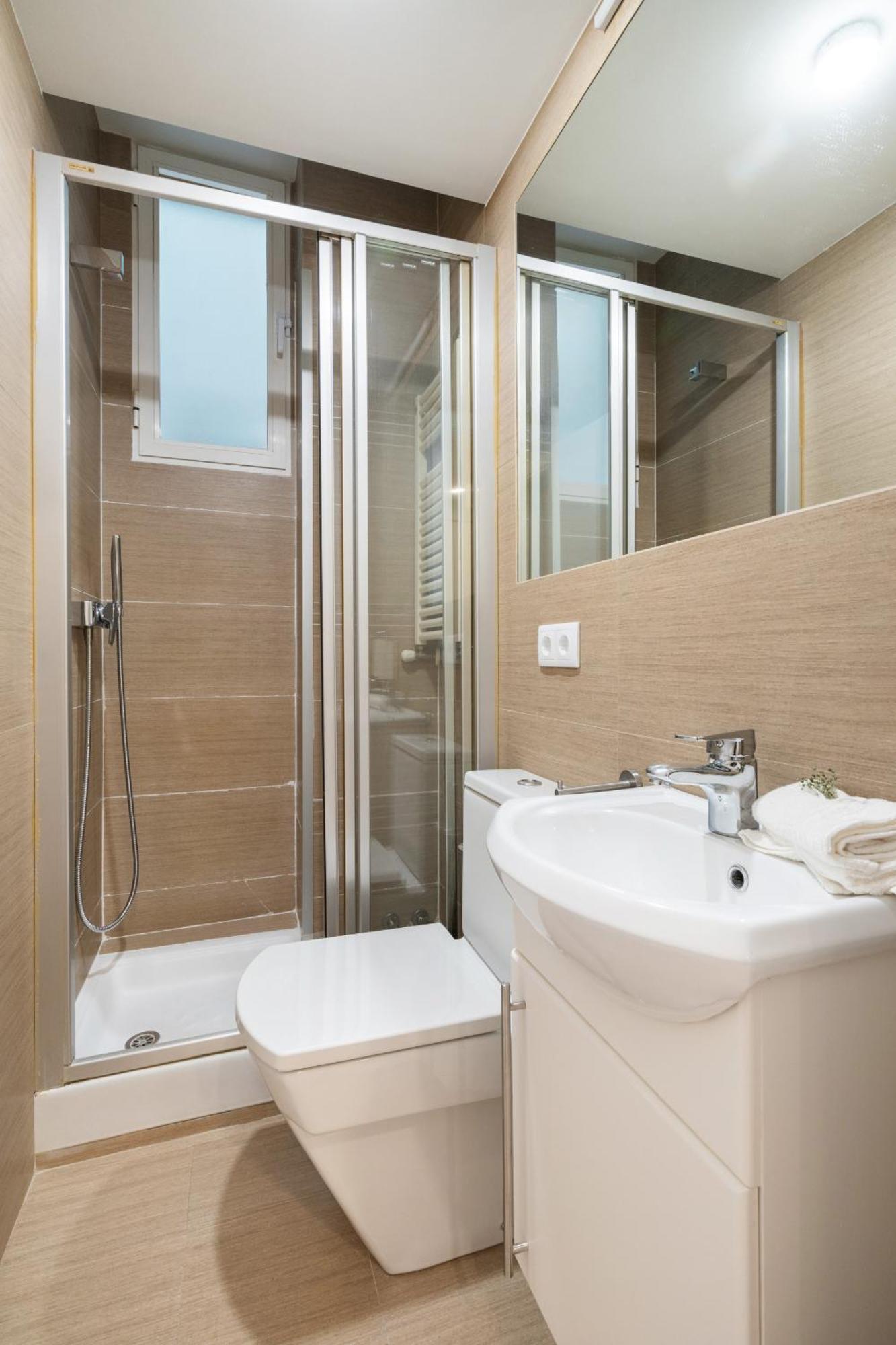 Apartamento Reformado En Metro Ibiza Alquiler Temporal Madrid Extérieur photo