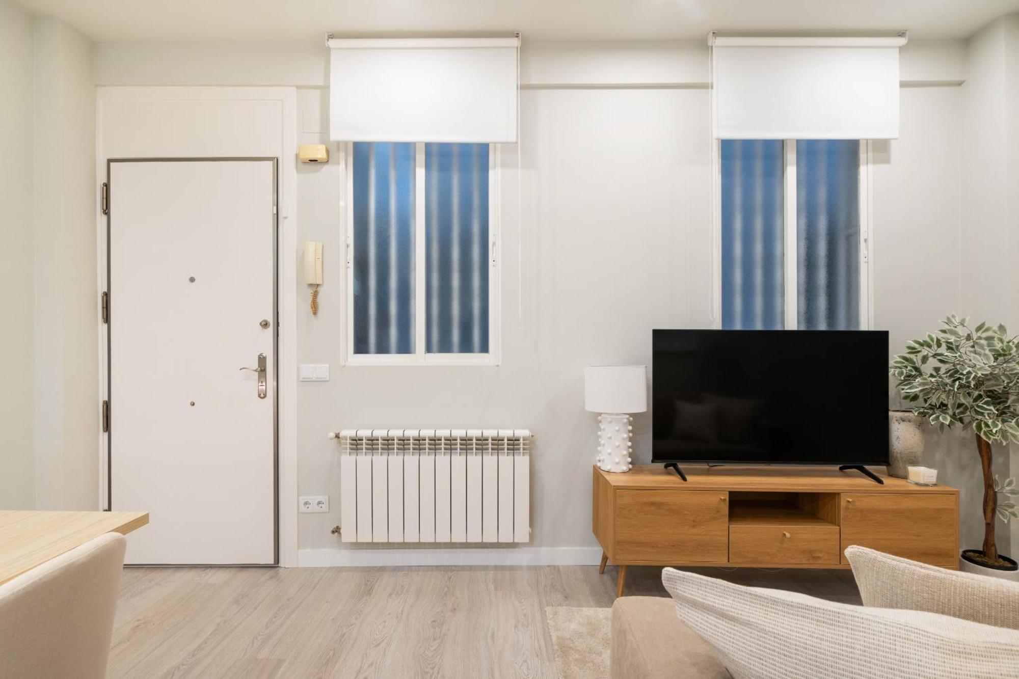 Apartamento Reformado En Metro Ibiza Alquiler Temporal Madrid Extérieur photo