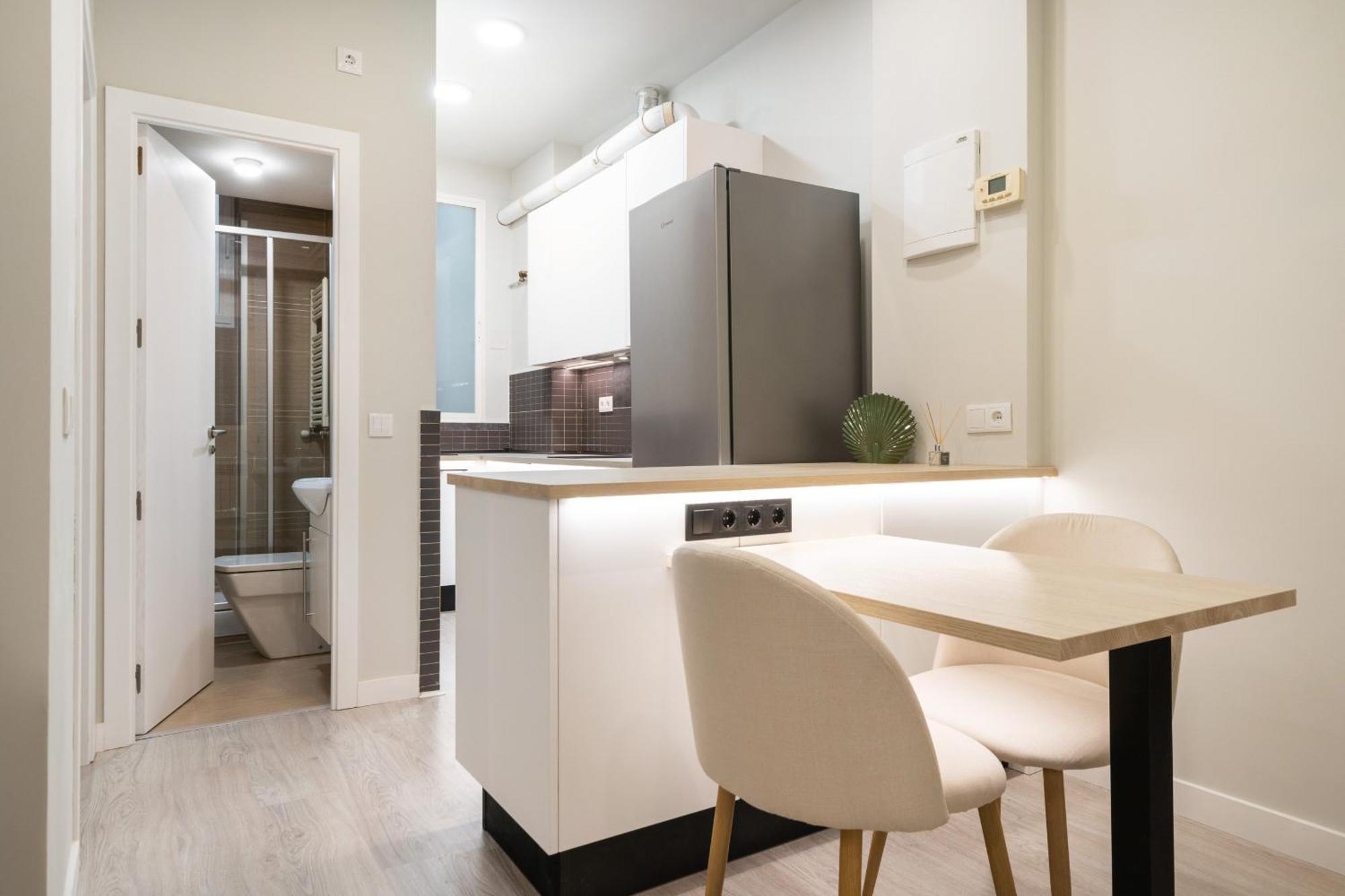 Apartamento Reformado En Metro Ibiza Alquiler Temporal Madrid Extérieur photo